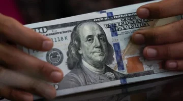 تغيرات جديدة في أسعار صرف اليورو مقابل الجنيه المصري خلال تعاملات الأربعاء